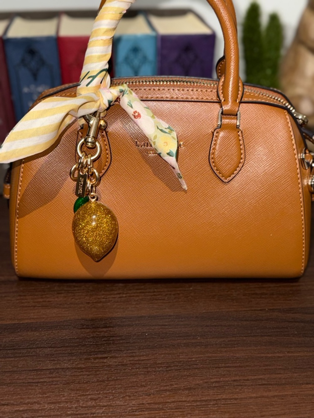 Lemon Glitter Key & Card Holder Charm